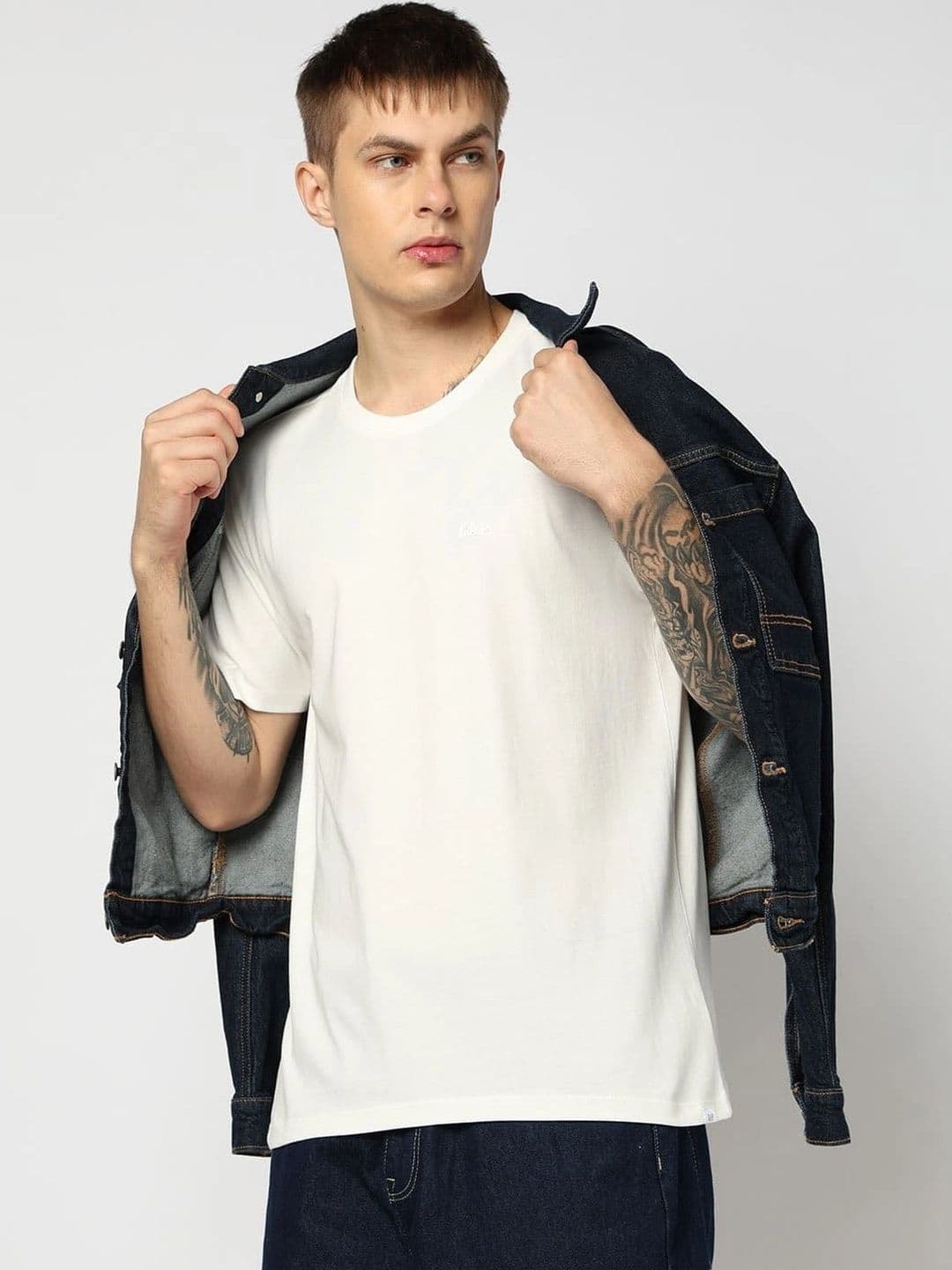 GAP Pure Cotton Slim Fit T-shirt - view 1