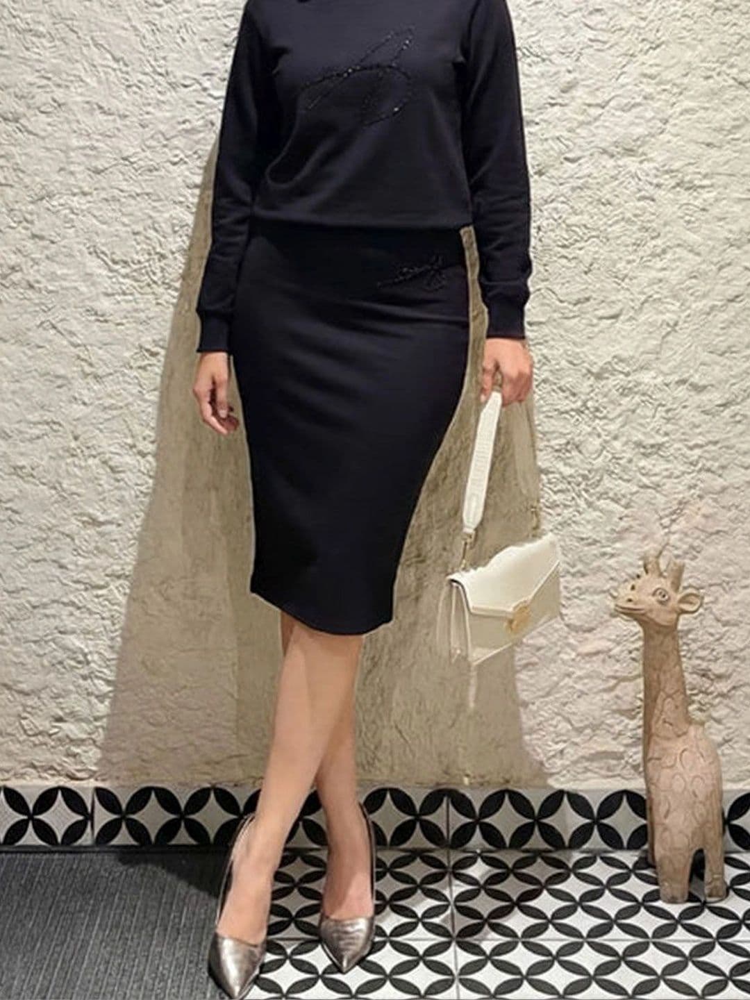 ALONGE Pencil Fitted knit Midi Skirt - view 1