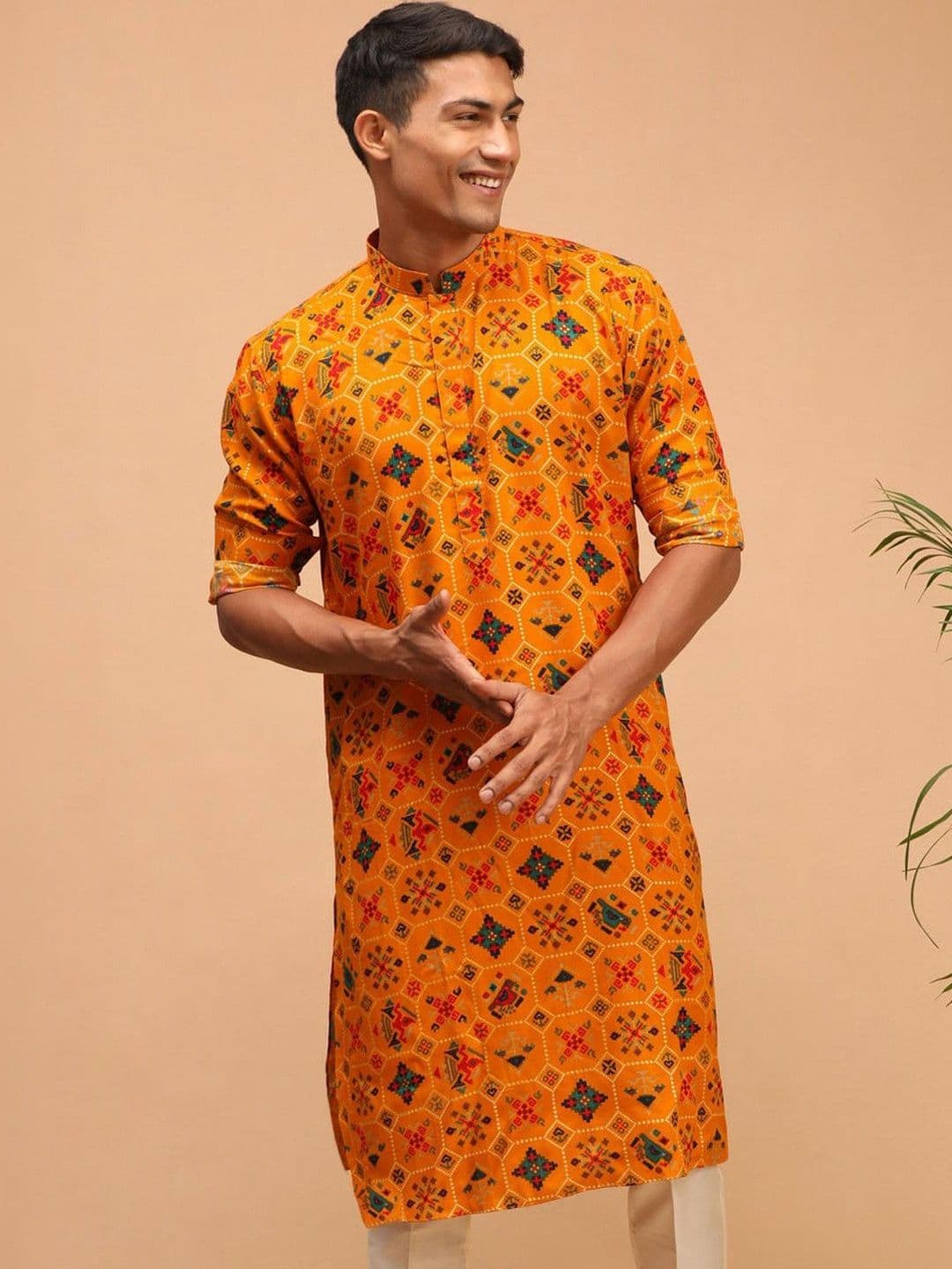 VASTRAMAY Men Yellow Patola Printed Rayon Kurta - view 1