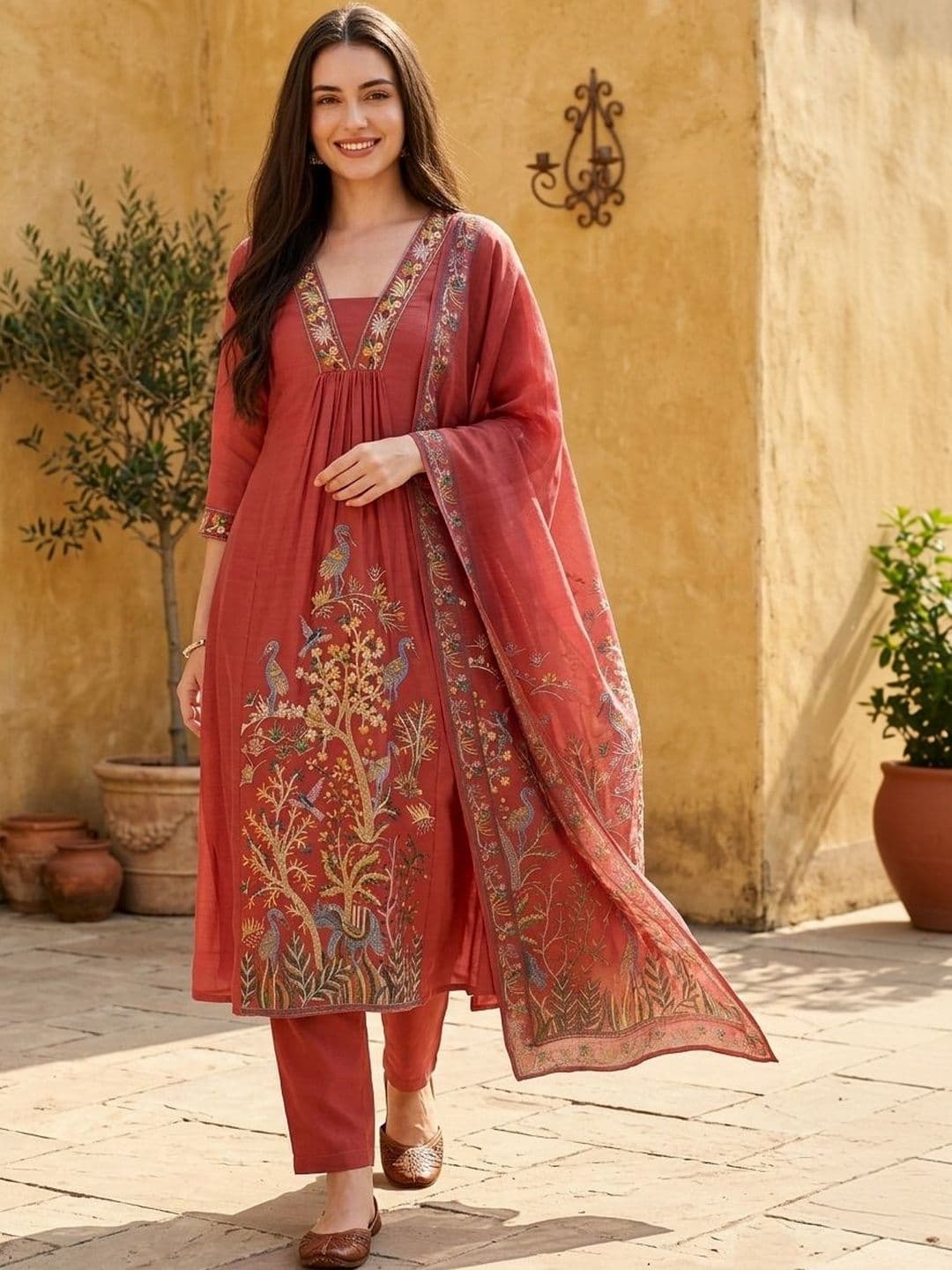 EVANORA Women Ethnic Motifs Embroidered Empire Thread Work Kurta with Trousers & With Dupatta - view 1