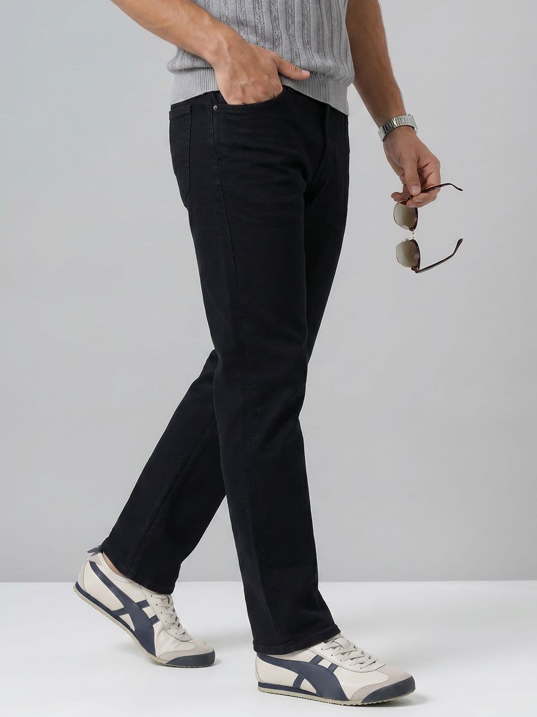 Levis Men 513 Straight Fit Stretchable Jeans - view 1