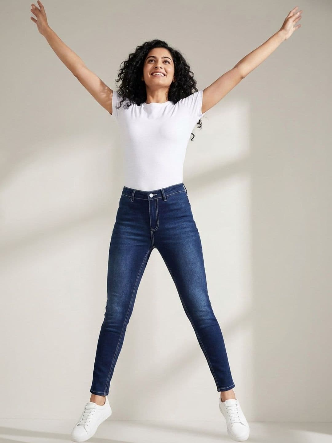 TALES & STORIES Women Skinny Fit Mid-Rise Light Fade Stretchable Jeans - view 1