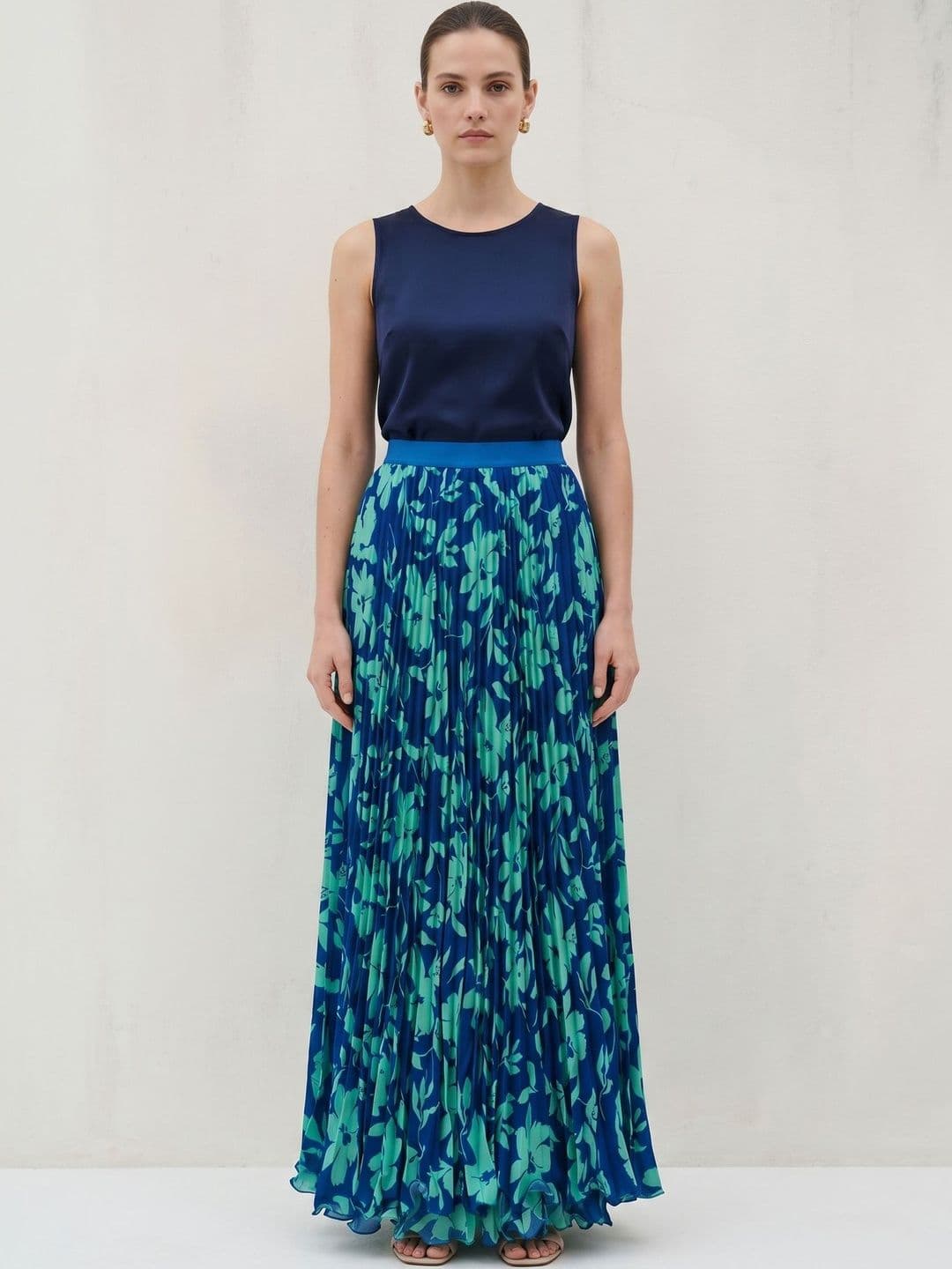 StyleCast x Revolte Women Floral Maxi Flared Skirt - view 1