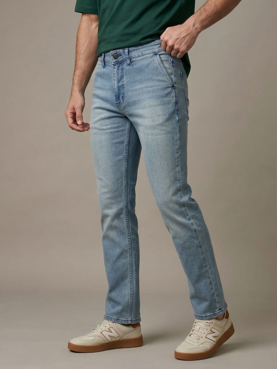 glitchez Men Slim Fit Mid-Rise Light Fade Stretchable Jeans - view 1