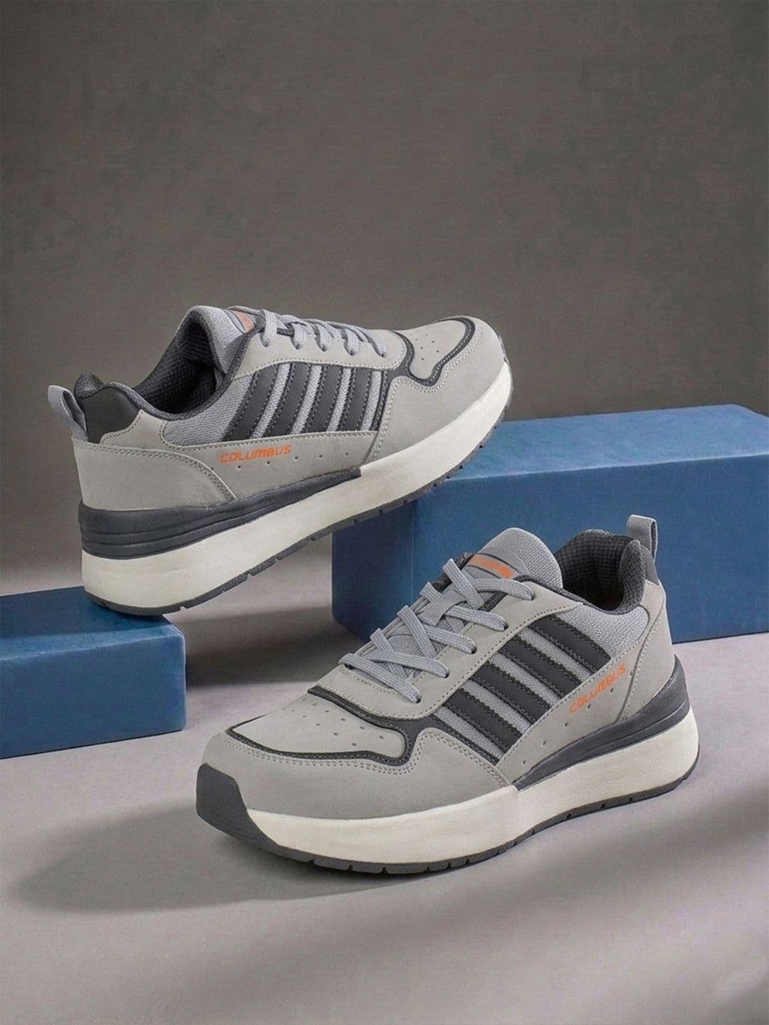 Columbus Men Mesh Walking Shoes - view 1