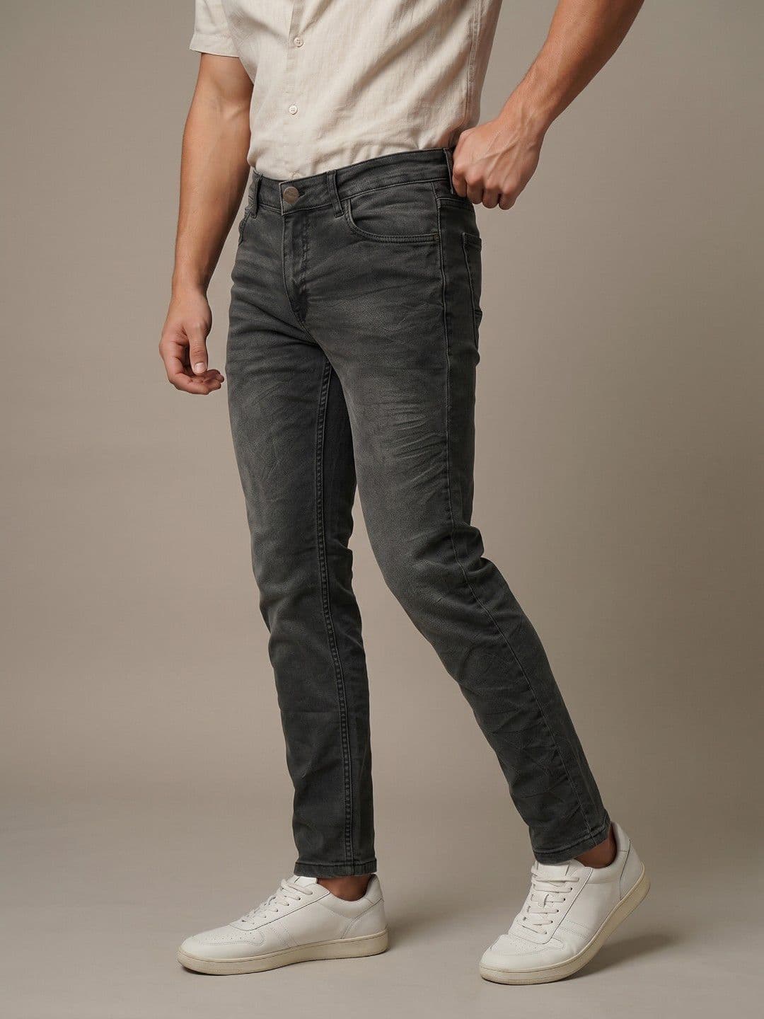 glitchez Men Skinny Fit Mid-Rise Light Fade Stretchable Jeans - view 1