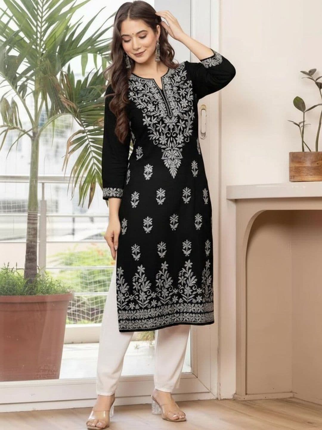 JBTEX Ethnic Motifs Embroidered V-Neck Thread Work Thread Work Kurti - view 1