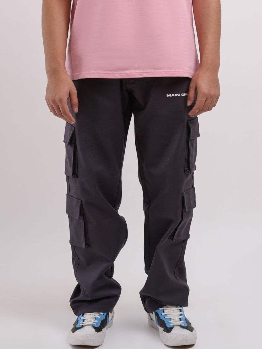 Main Character India Men Relaxed Fit Mid-Rise Knitted Cotton Cargo - view 1