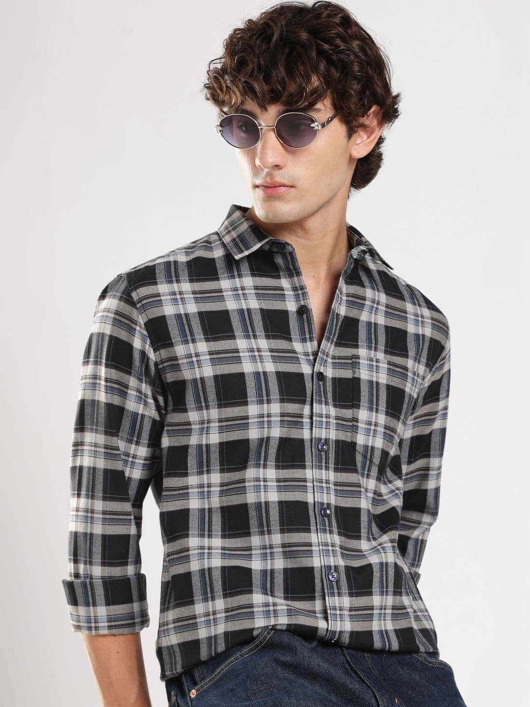 THE SHIRT CODE Men Slim Fit Checked Casual Shirt - view 1