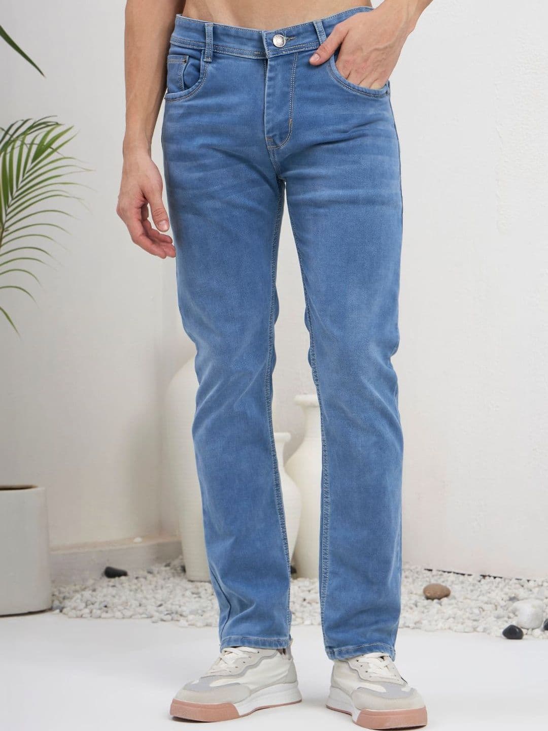 THE CRUSH OF FASHION Men Dark Blue Slim Fit Mid-Rise Zip Fly Regular Length Denim Jeans - view 1