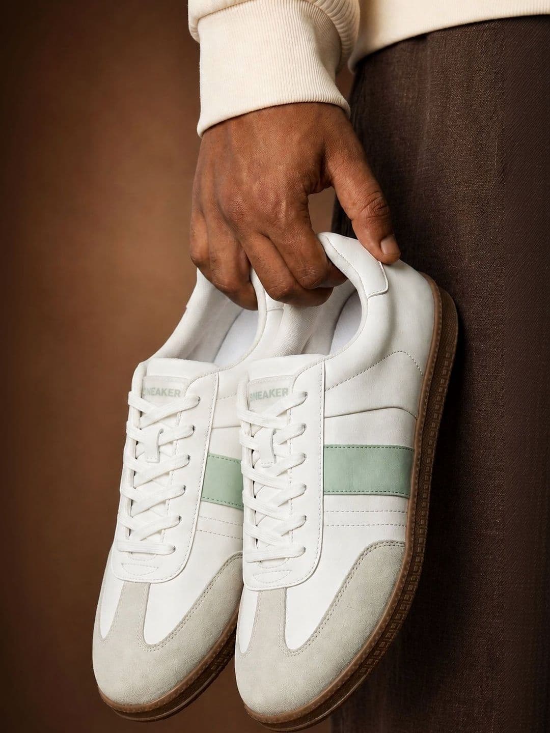 Styli Men Colourblocked Sneakers