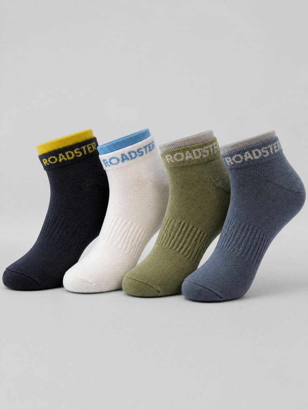 Roadster Men Pack of 4 Cotton Blend Colourblocked Ankle Length Socks - view 1