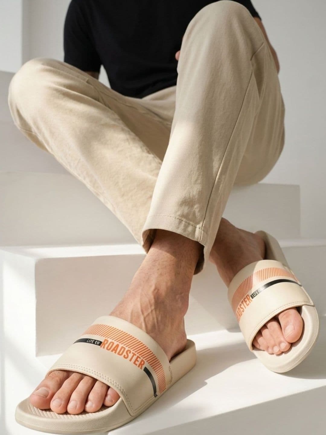 The Roadster Lifestyle Co Men Striped Casual Slip-On Sliders - view 1