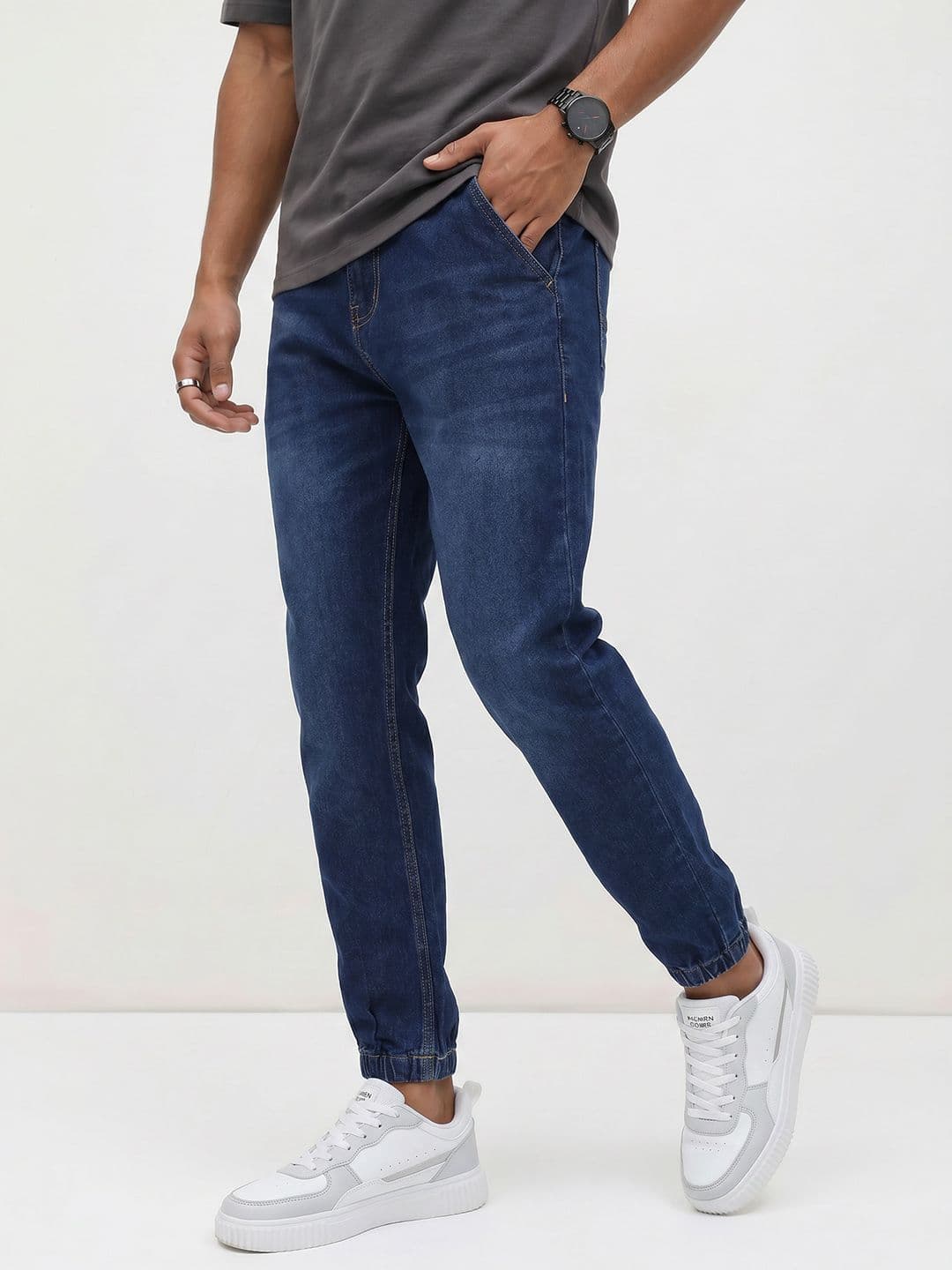 The Roadster Life Co. Men Stretchable Jogger Jeans