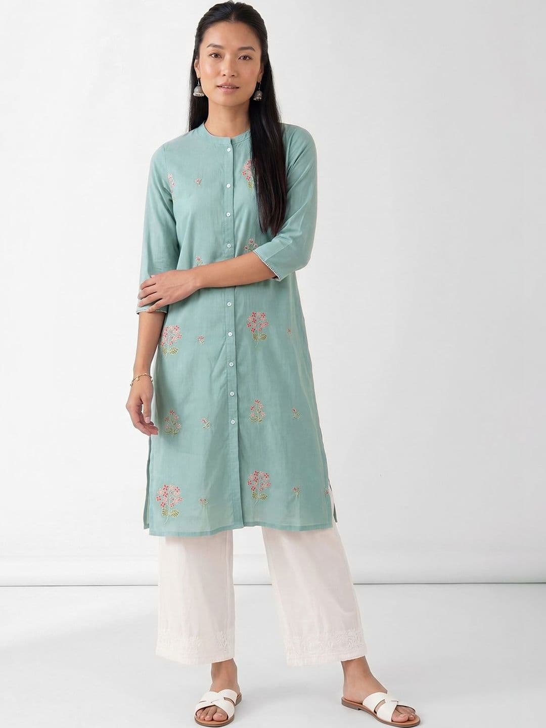 max Women Floral Embroidered Thread Work Floral Kurta - view 1