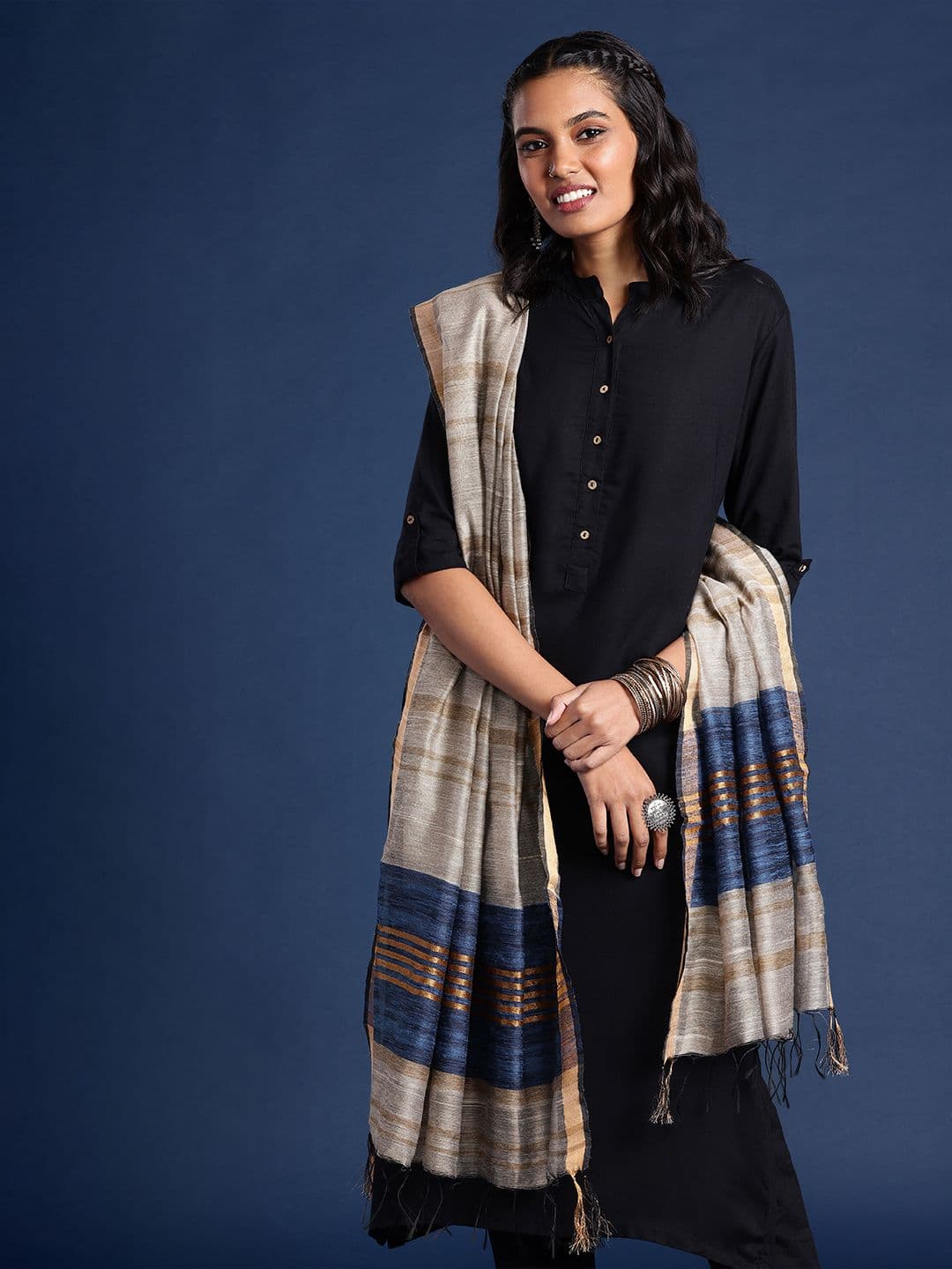 Taavi Woven Design Tasselled Dupatta - view 1