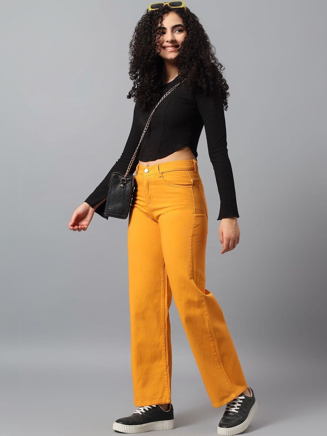 Mast & Harbour Women Classic Straight Fit High-Rise Light Fade Jeans - view 1