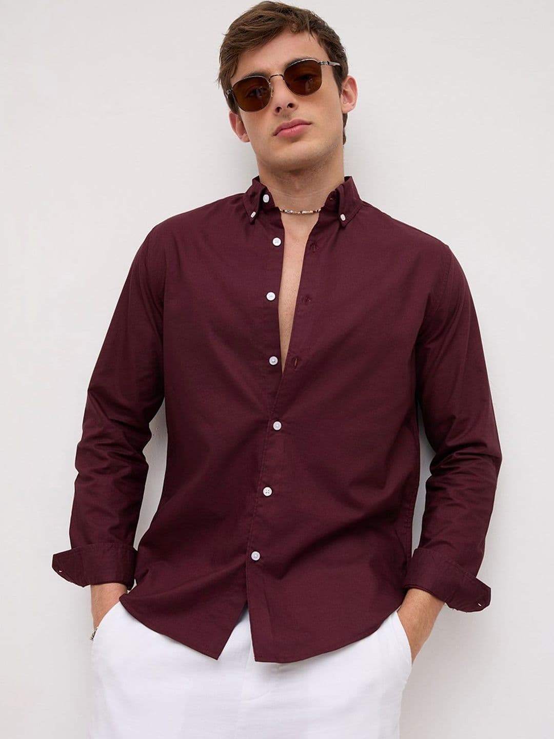 VASTRADO Elegant Wine Button-Down Collar Business Shirt - view 1