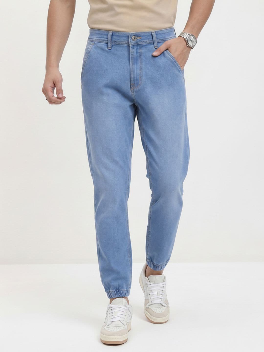 The Roadster Life Co. Men Relaxed Fit Stretchable Jogger Jeans