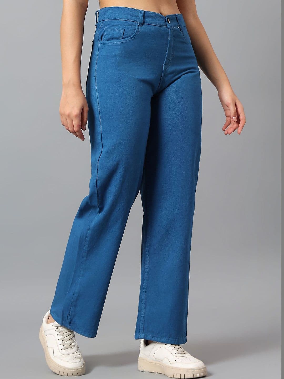 Mast & Harbour Women Classic Straight Fit High-Rise Light Fade Jeans - view 1