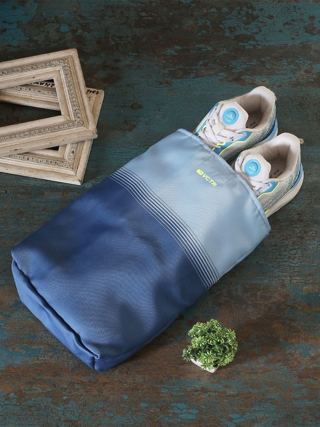 VCTR Men Mesh Running Shoes - view 1