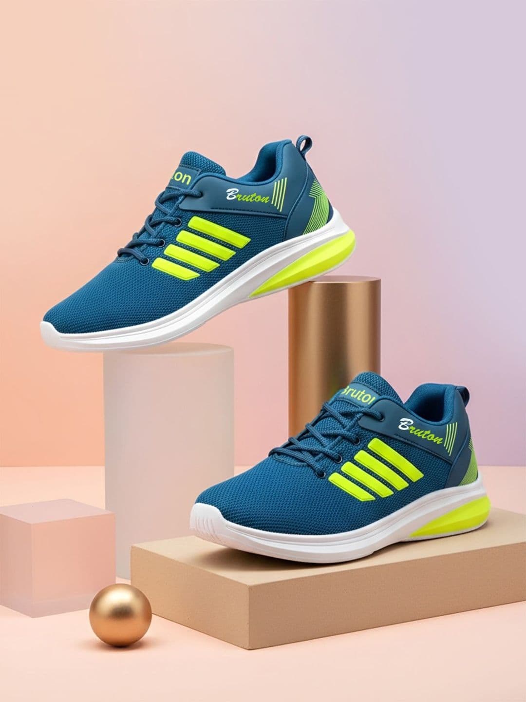 Bruton Men Mesh Running Non-Marking Shoes - view 1