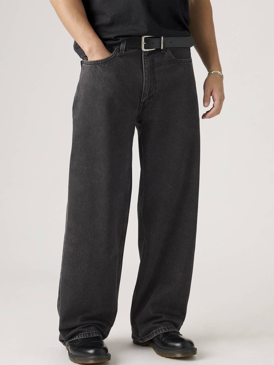 Ygdeal Men London Mid-Rise Light Fade Jeans