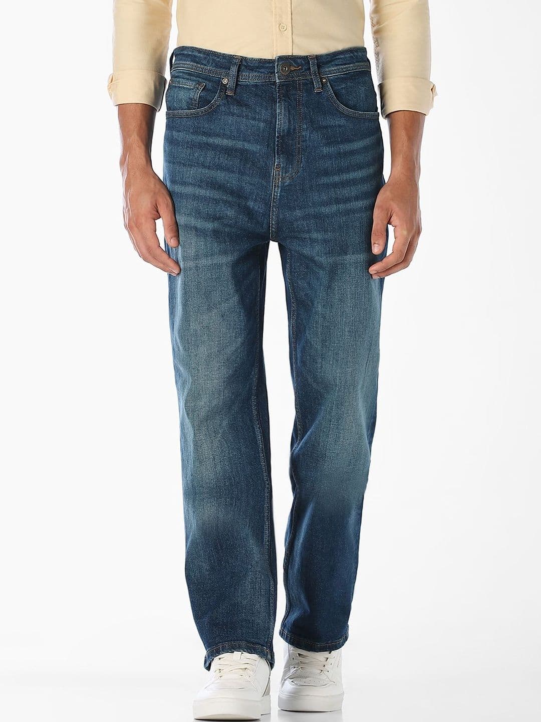 Jack & Jones Men Wide Leg Low-Rise Light Fade Stretchable Jeans - view 1
