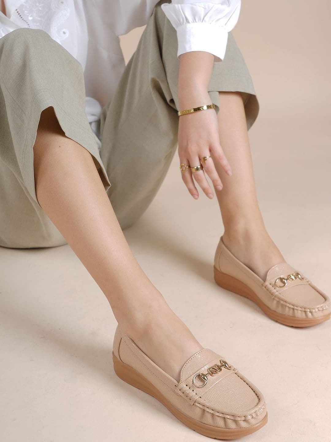 DressBerry Women Textured Loafers - view 1