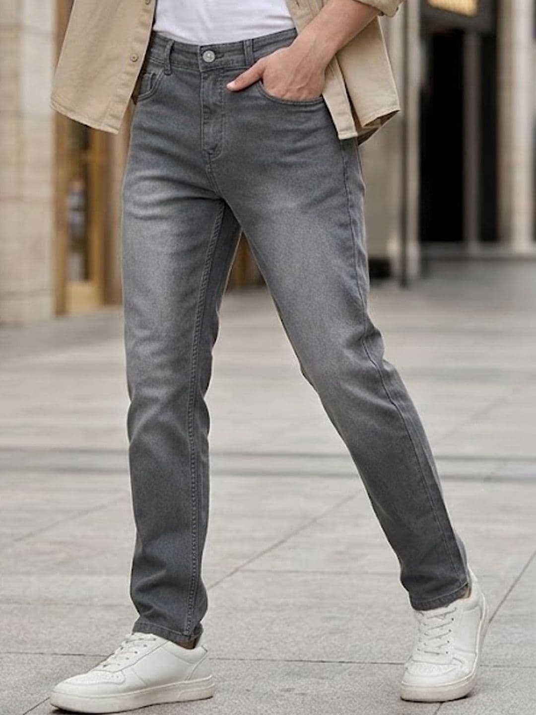 Urbano Fashion Men Straight Fit Mid-Rise Light Fade Stretchable Jeans