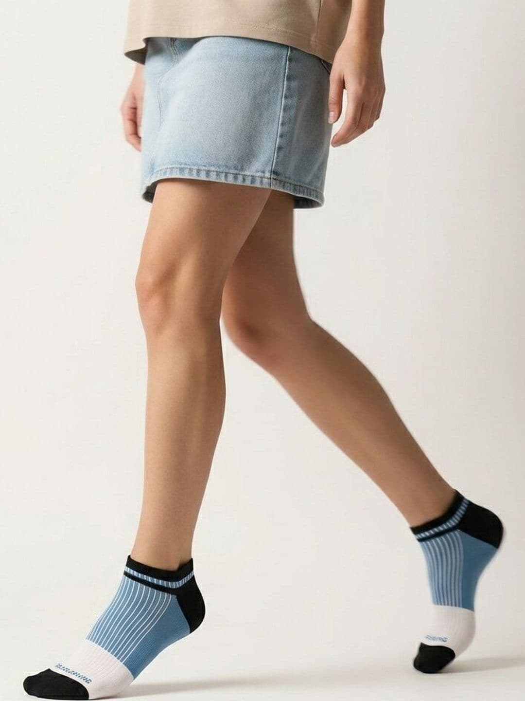 Sockscarving Unisex Cotton Blend Striped Ankle Length Socks - view 1