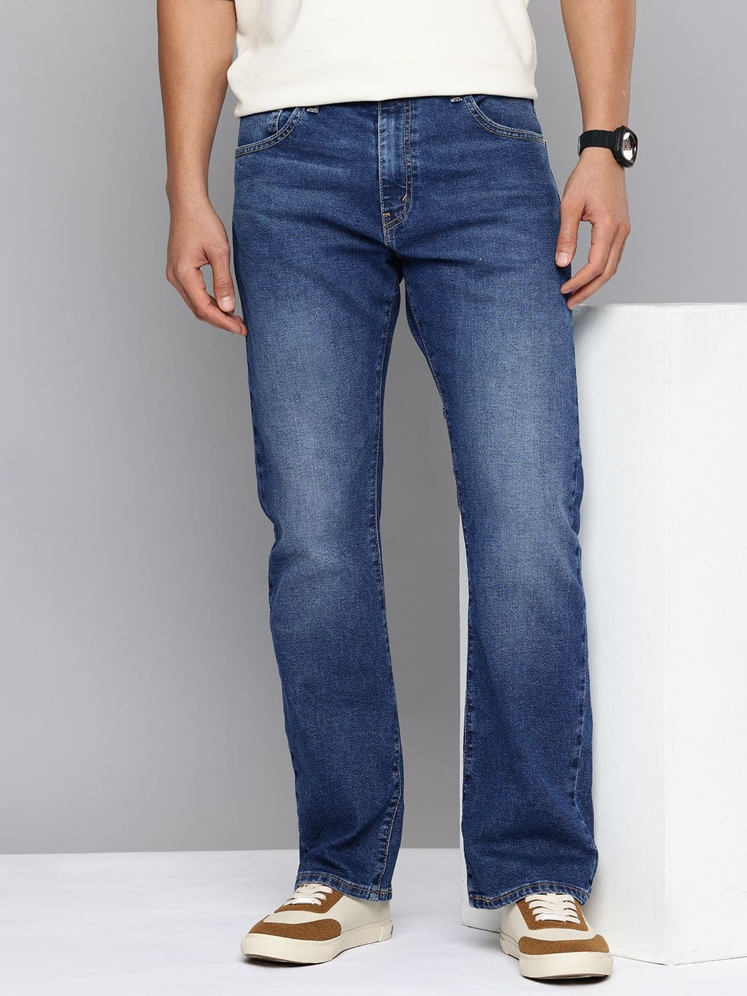 Levis Men 517 Bootcut Mid-Rise Light Fade Stretchable Jeans - view 1