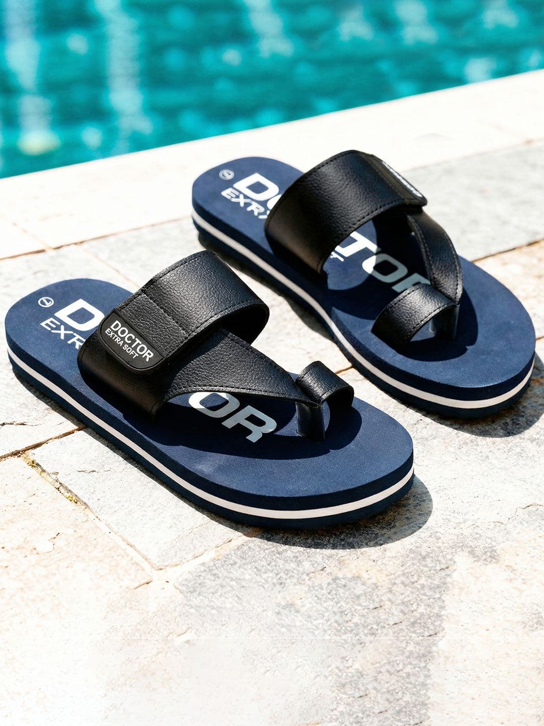 DOCTOR EXTRA SOFT Men Printed Orthopedic Diabetic Thong Flip-Flops - view 1