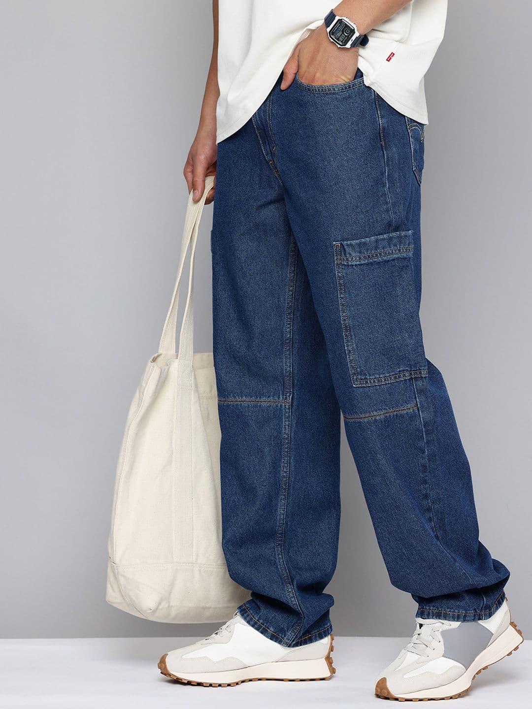 Levis Men 568 Loose Straight Fit Pure Cotton Jeans - view 1