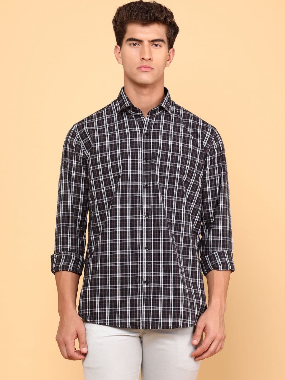 V-Mart Men Checked Casual Shirt - view 1