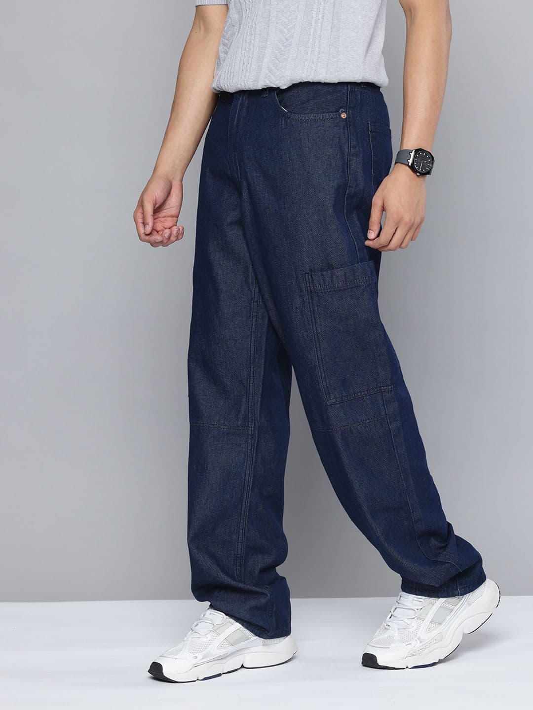 Levis Men 568 Loose Straight Fit Mid-Rise Pure Cotton Jeans - view 1