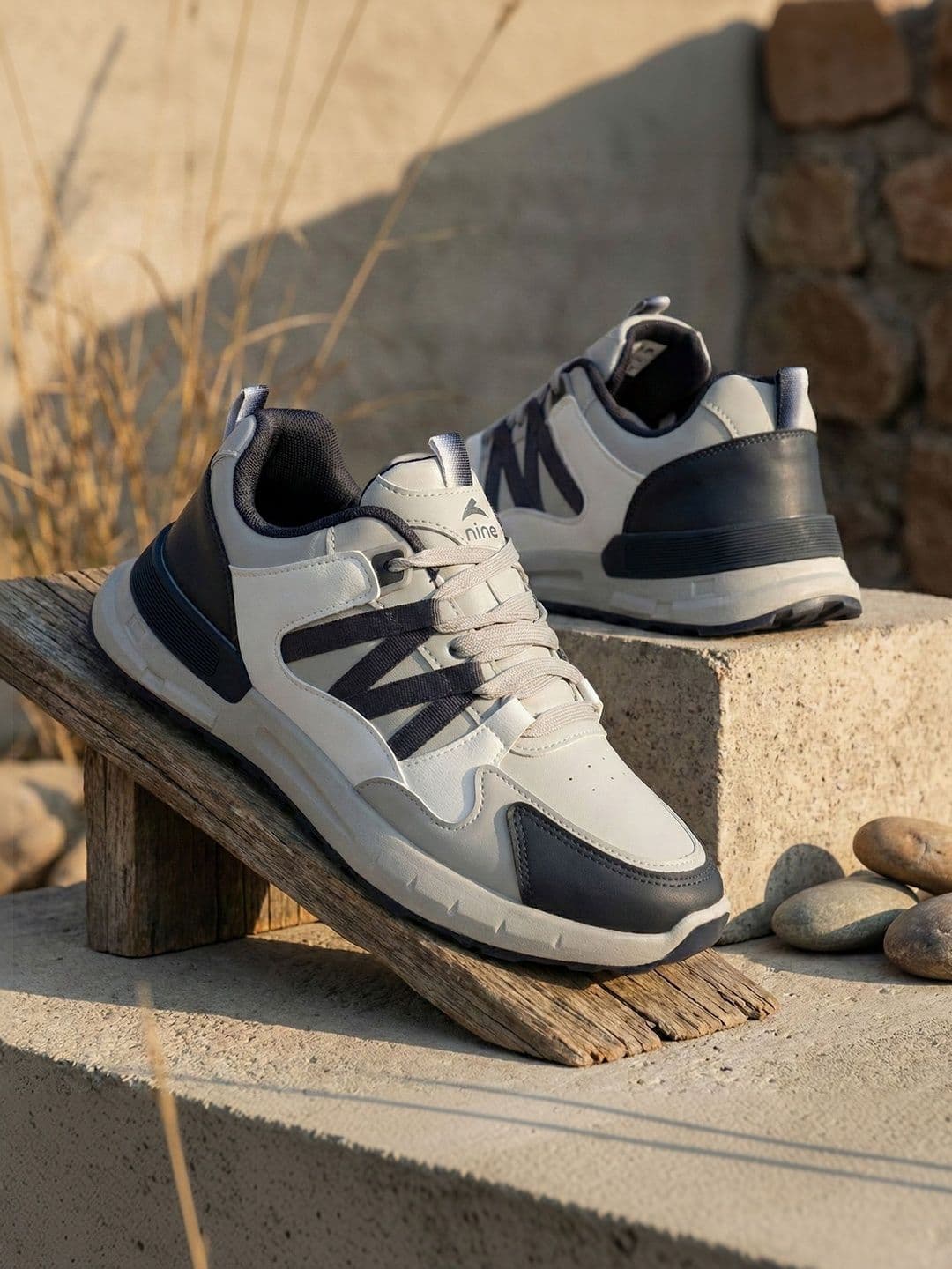 Nine Men Mesh Walking Non-Marking Shoes - view 1