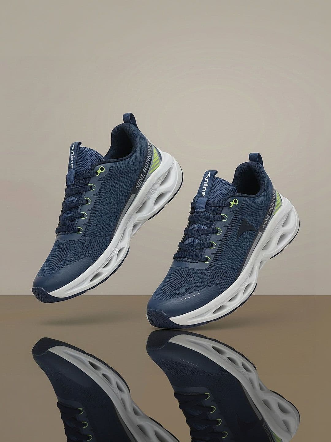 Nine Men Mesh Walking Non-Marking Shoes - view 1