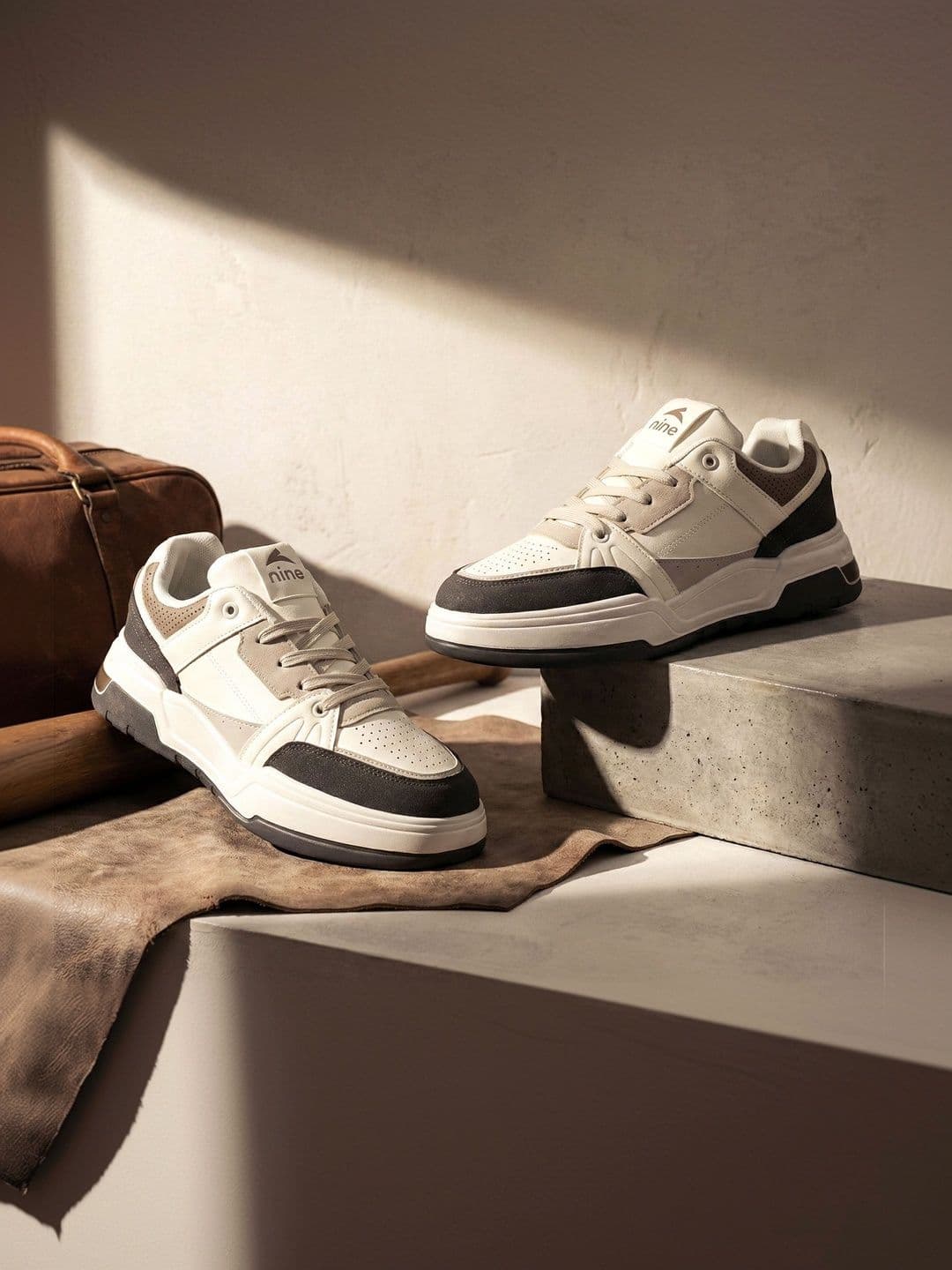 Nine Men Mesh Non-Marking Walking Shoes - view 1
