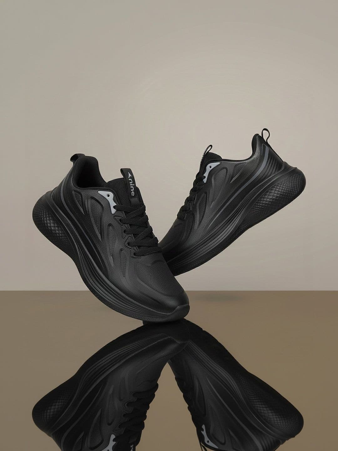 Nine Men Mesh Walking Non-Marking Shoes - view 1