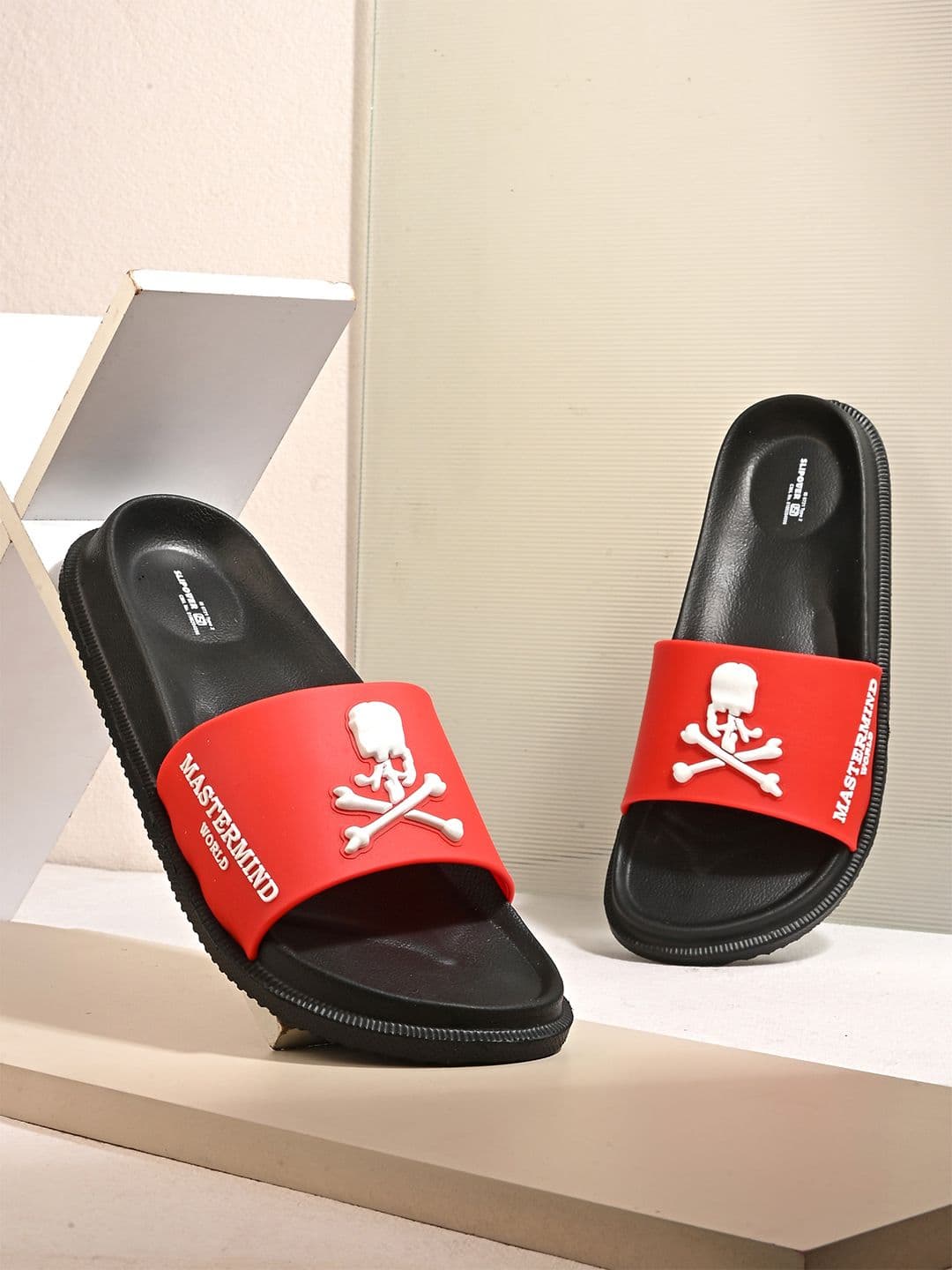 Slipover Men Printed Sliders - view 1