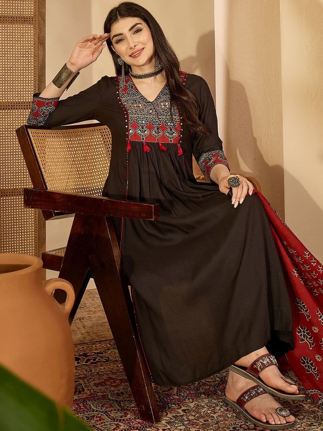 Sangria Embroidered Kurta Set - view 1