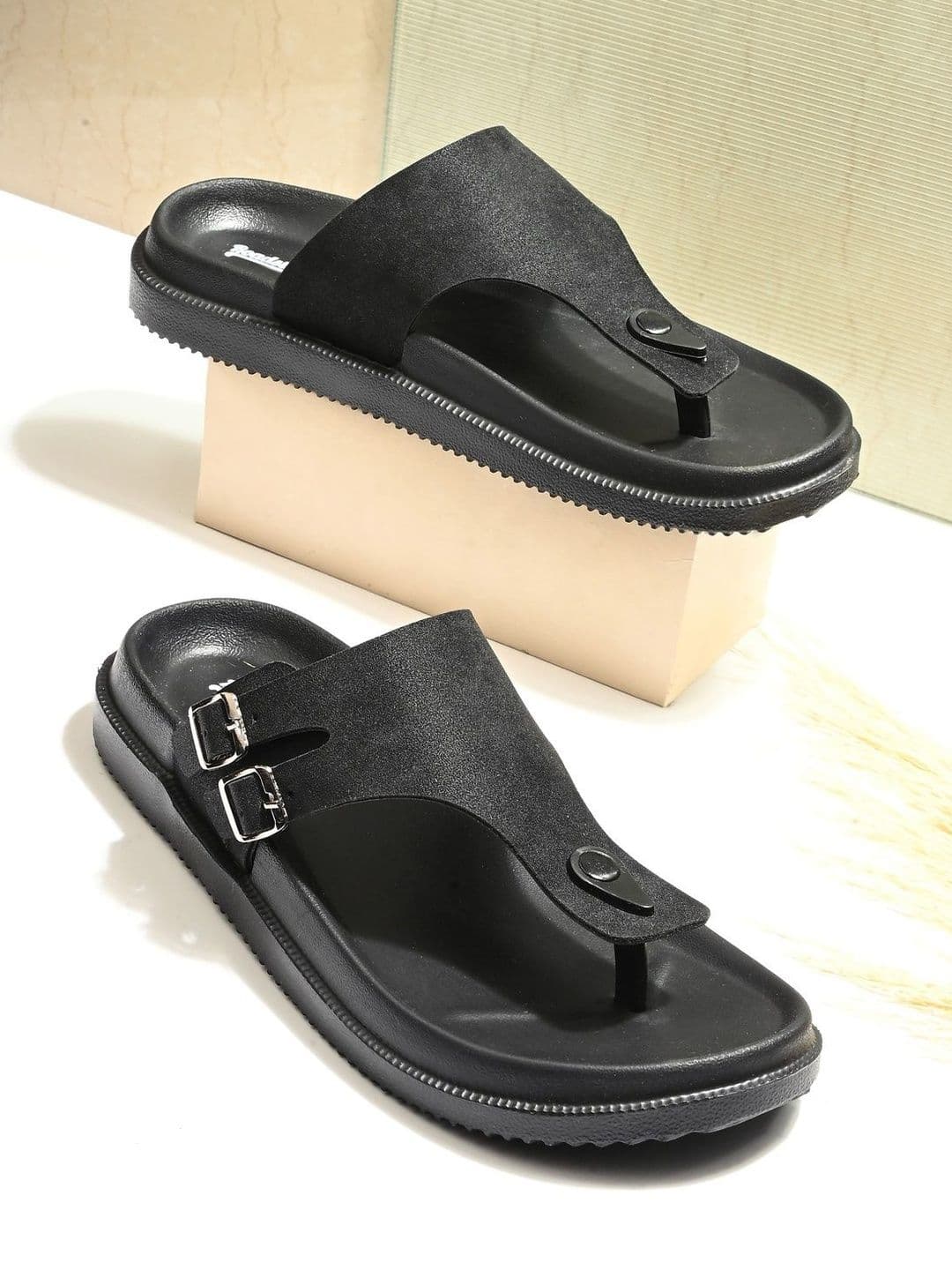 The Roadster Lifestyle Co Men Buckle Detail Thong Flip Flops - view 1