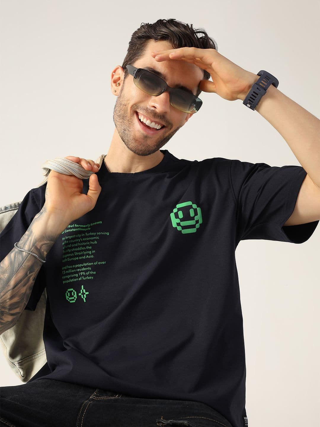 Monotone Men Typography Printed Boxy T-shirt - view 1