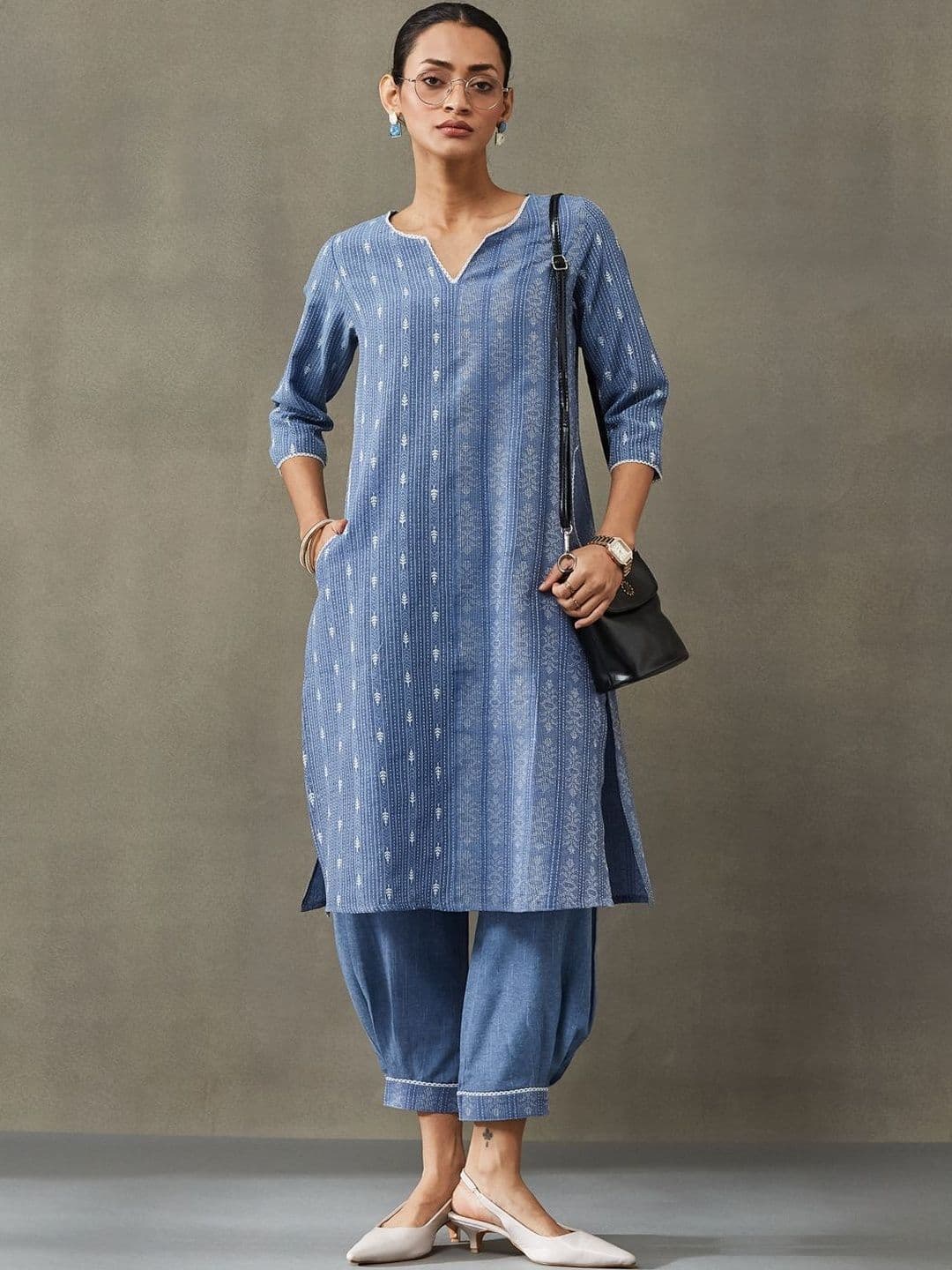 Navibhu Classic Women Floral Embroidered Regular Thread Work Pure Cotton Kurta with Trousers - view 1