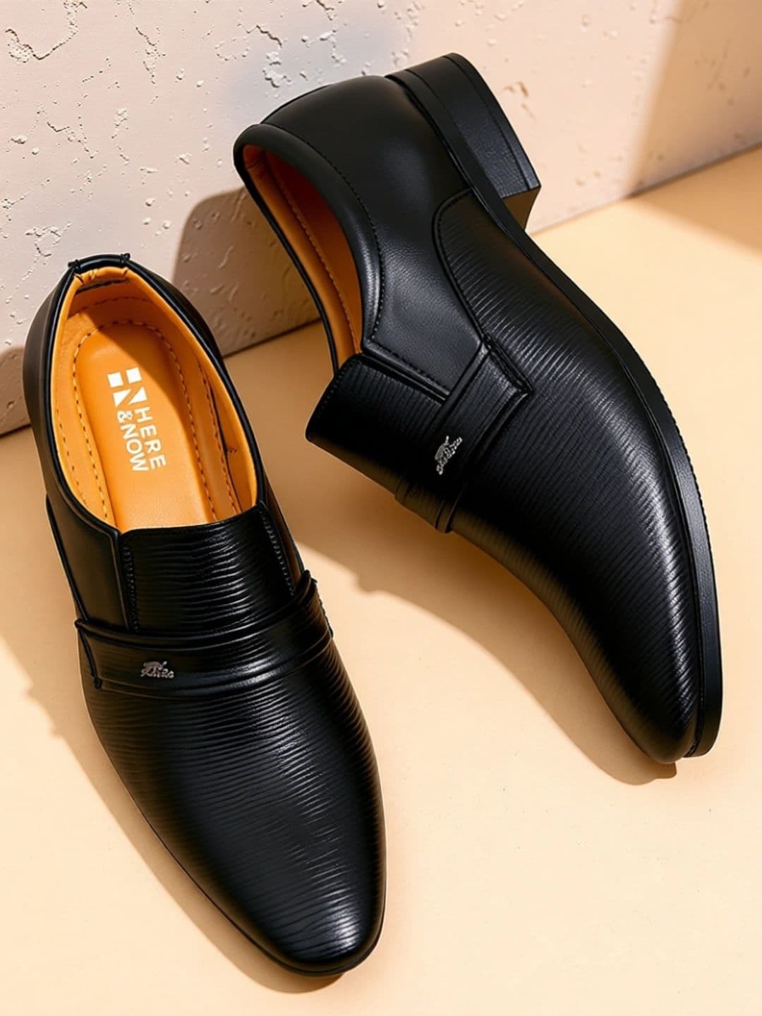 HERE&NOW Men Black Round Toe Formal Slip-On Shoes - view 1