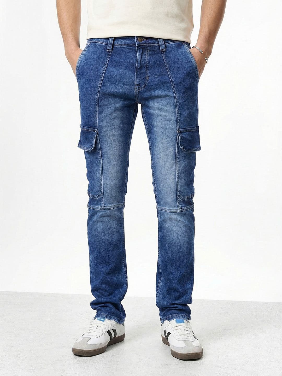 Aeropostale Men Straight Fit Heavy Fade Stretchable Jeans - view 1