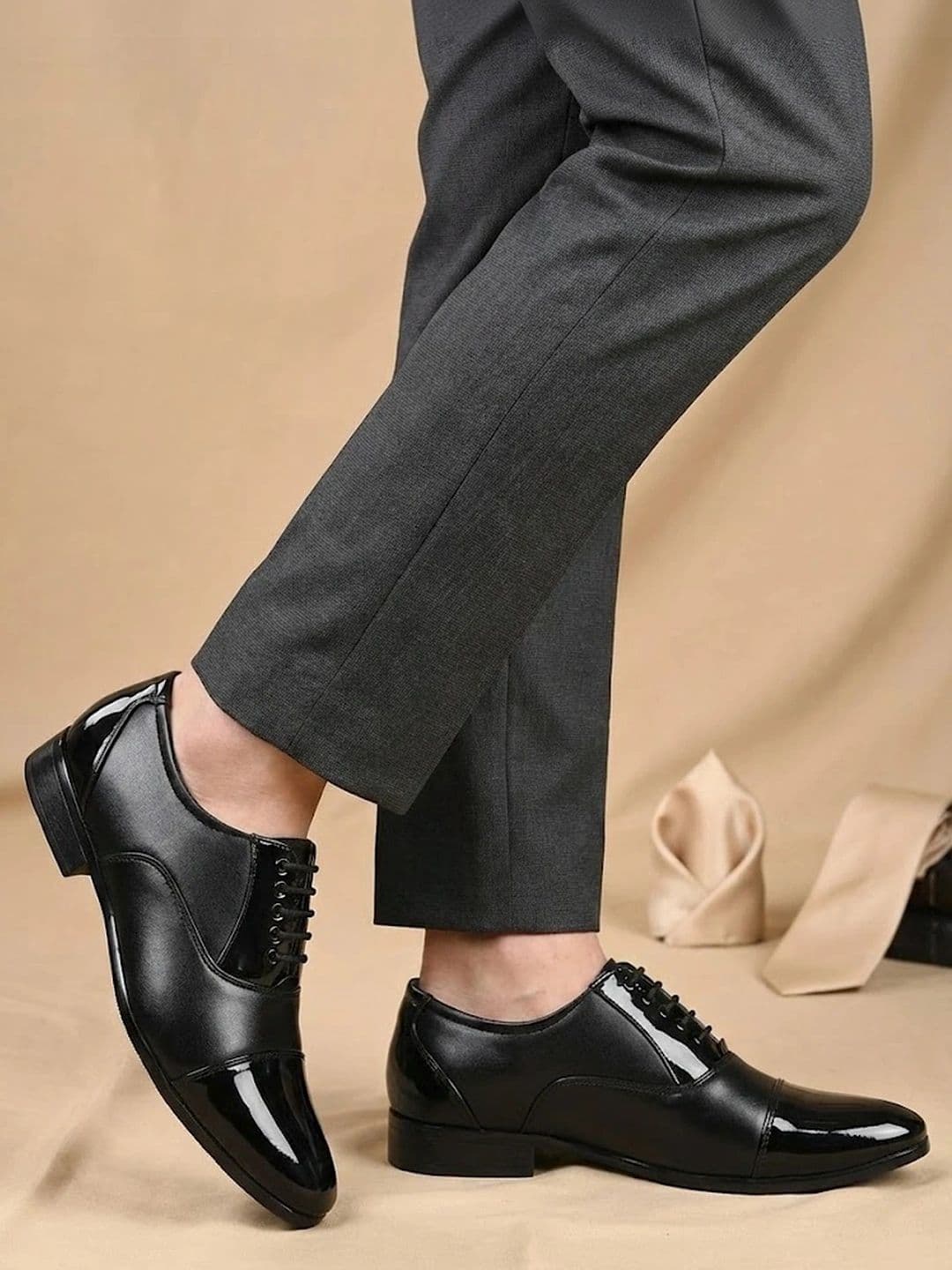 Provogue Men Round Toe Formal Derbys - view 1