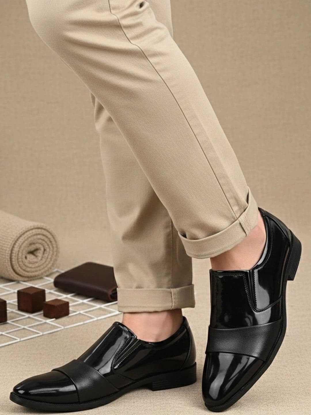 Provogue Men Formal Loafers - view 1