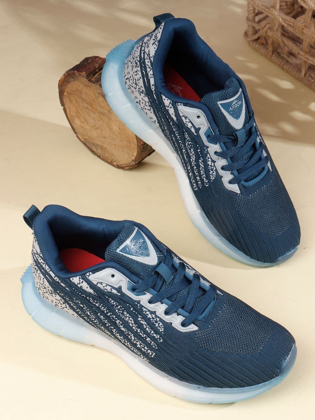 APRON Men Textile Running Non-Marking Shoes - view 1